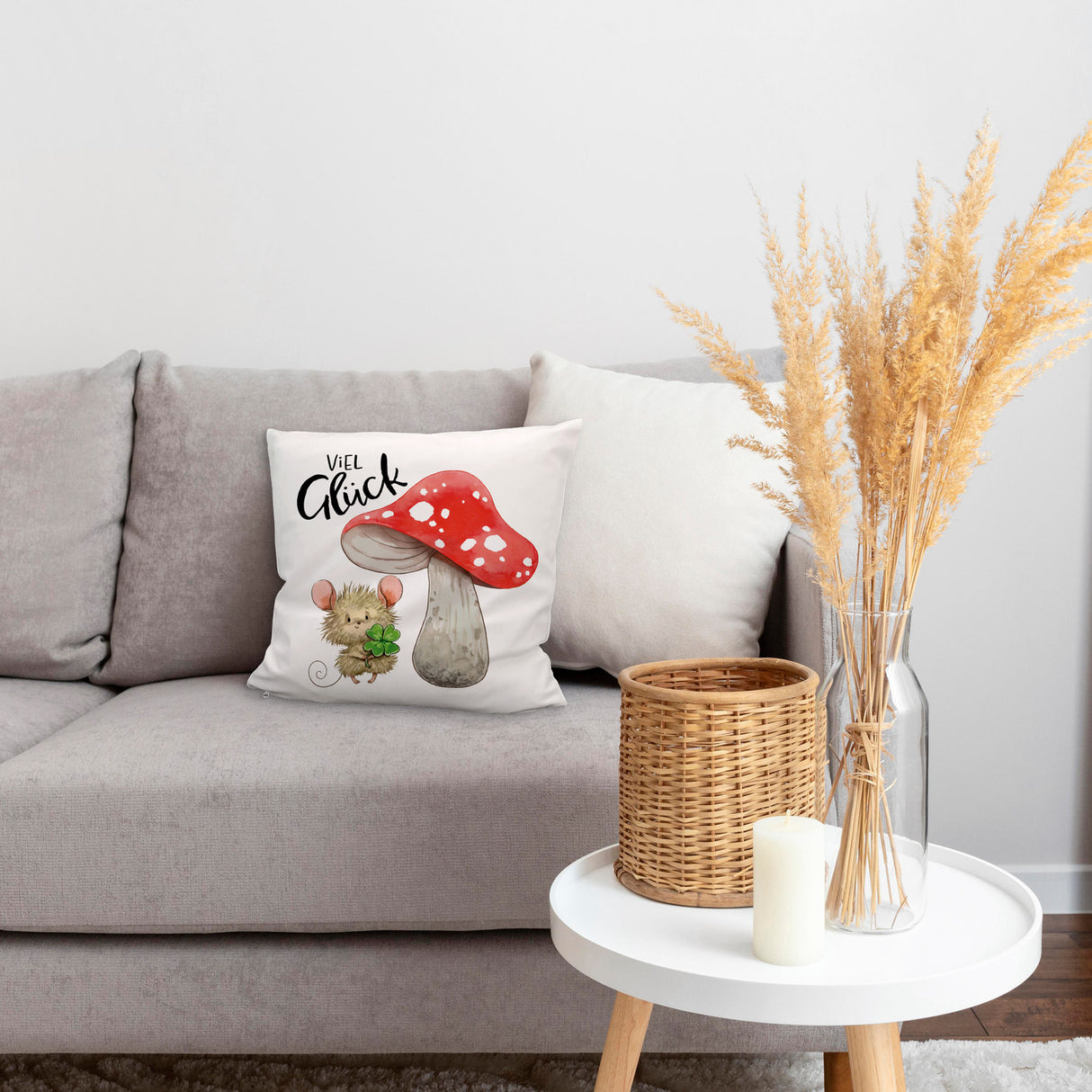 Maus mit Fliegenpilz Kissen mit Spruch Viel Glück