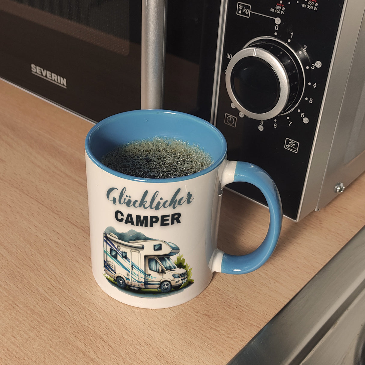 Wohnmobil Kaffeebecher mit Spruch Glücklicher Camper