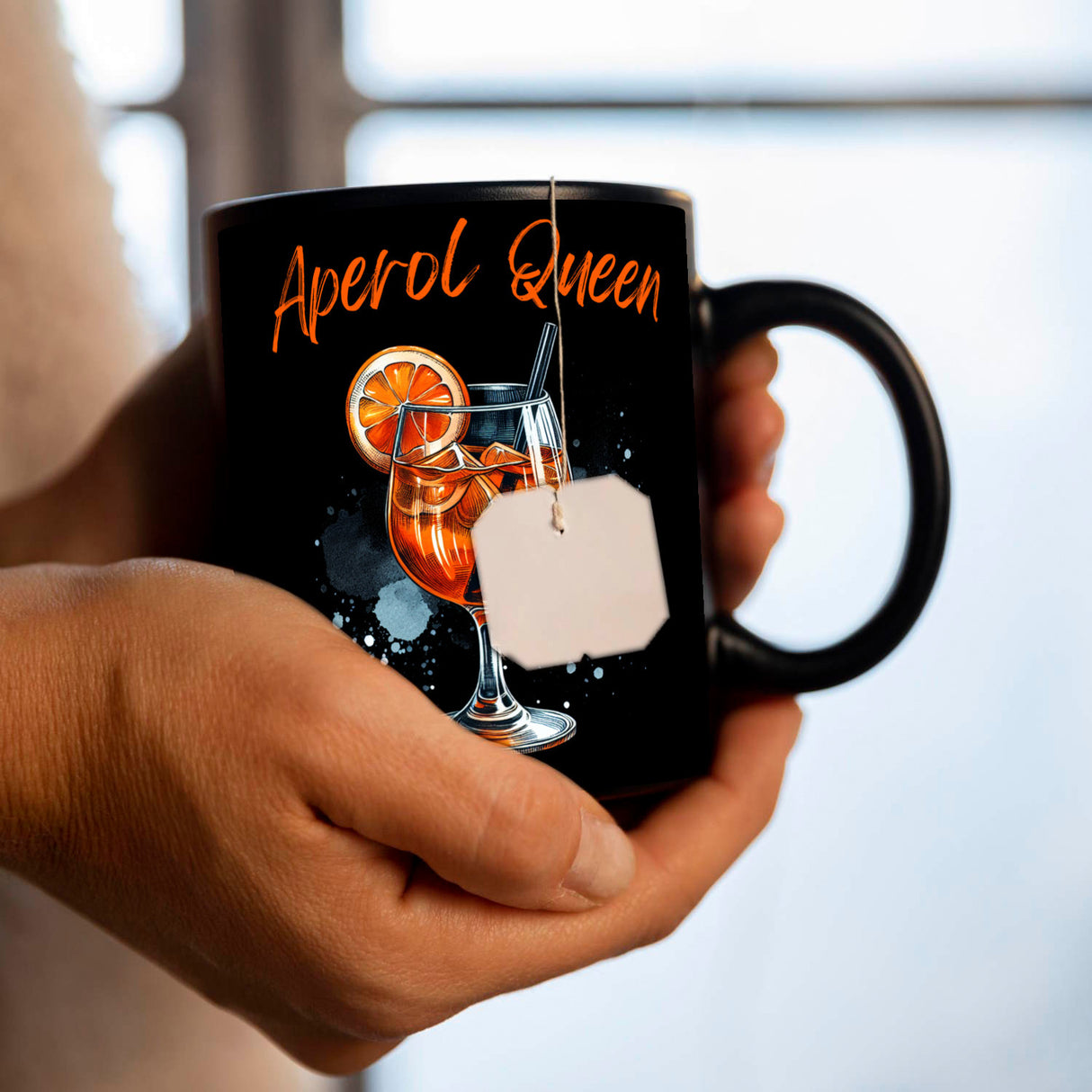 Aperol Queen Tasse in Schwarz