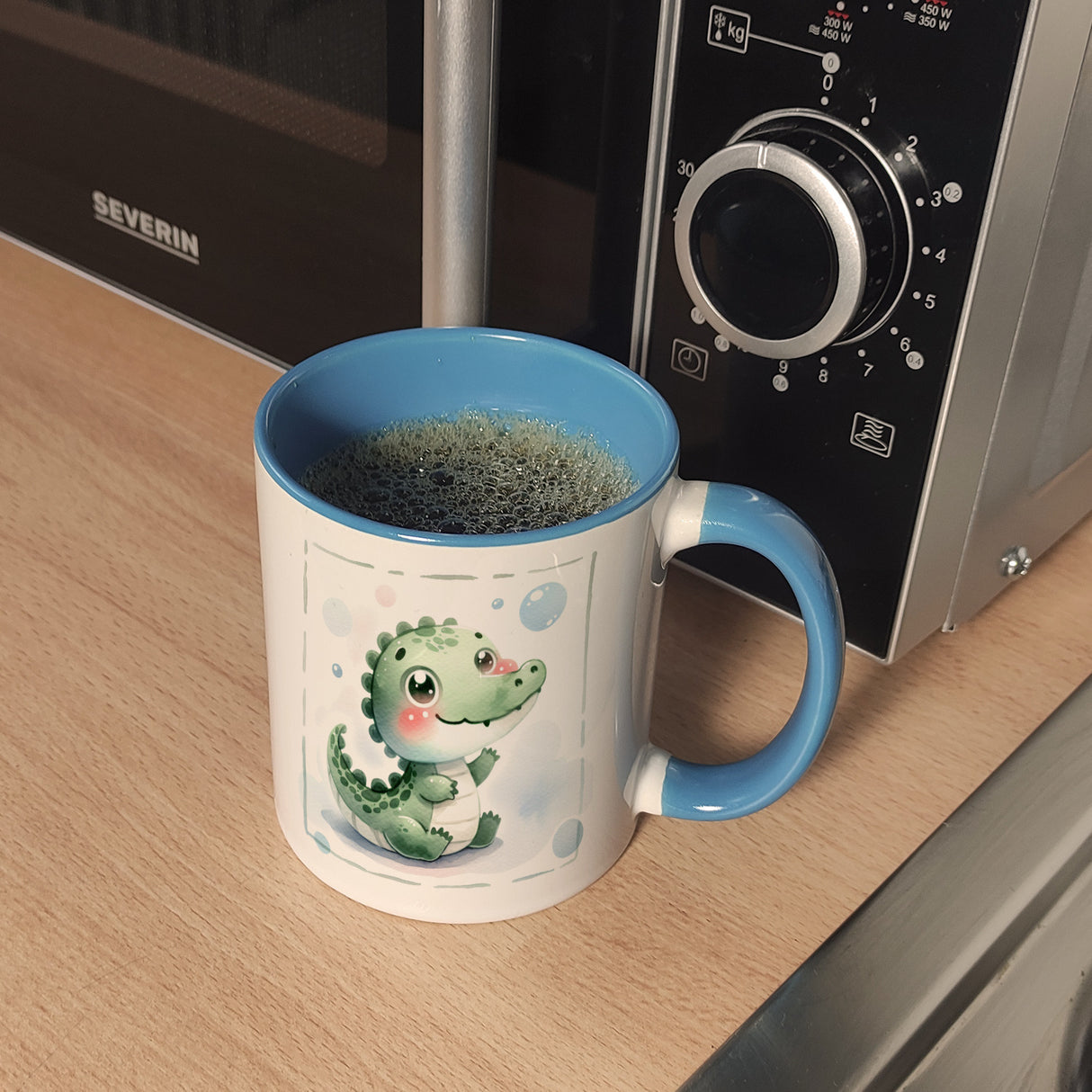 Baby Krokodil Kaffeebecher