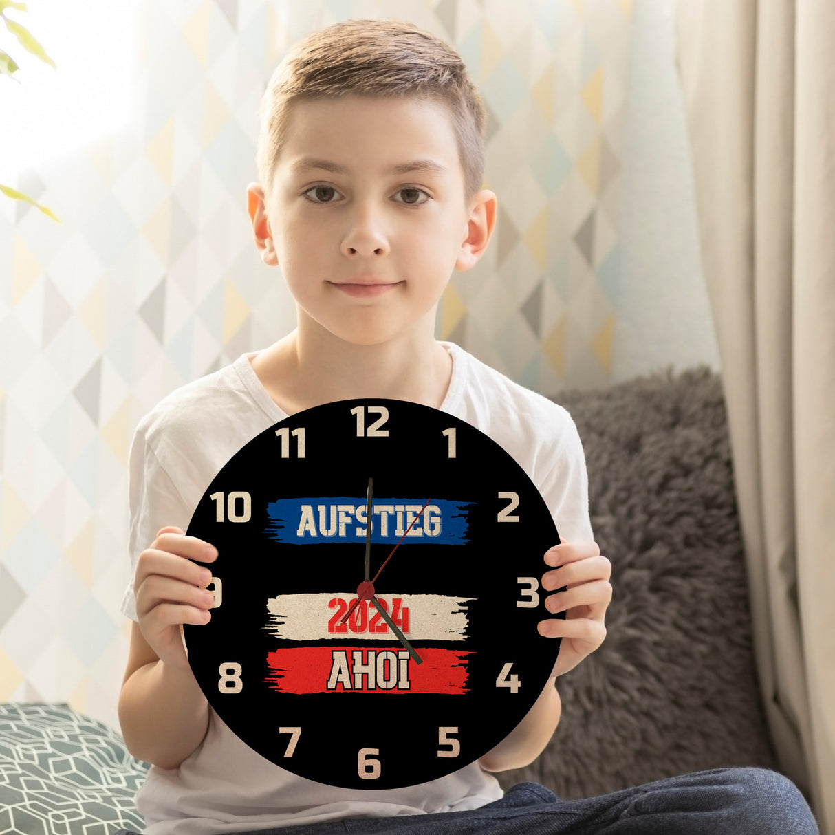 Kiel Aufstieg 2024 Wanduhr mit Spruch Ahoi