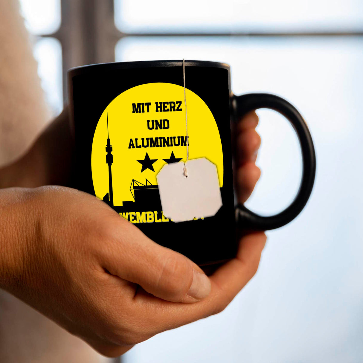 Dortmund Finale Wembley 2024 Tasse in Schwarz mit Spruch Mit Herz und Aluminium