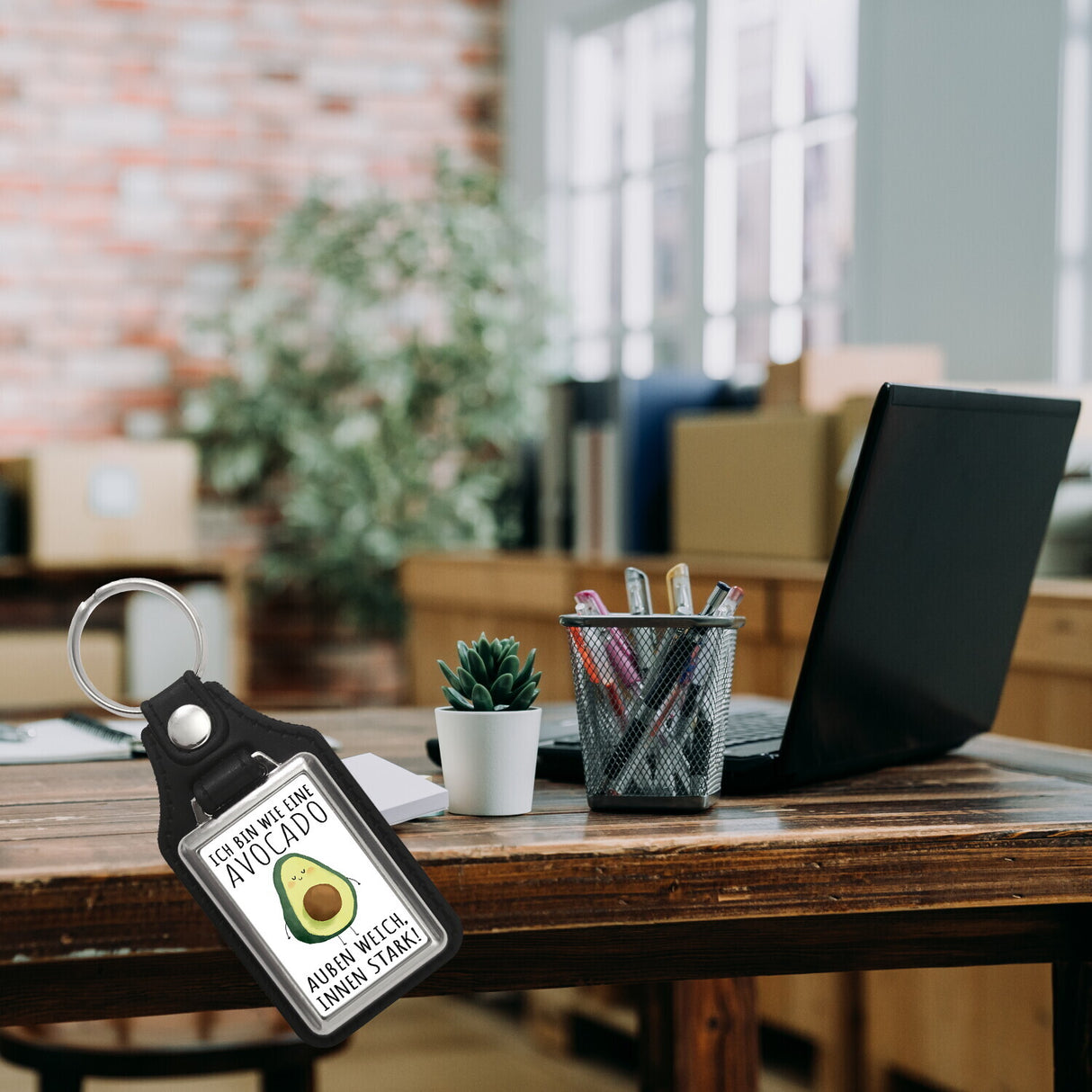 Avocado Schlüsselanhänger mit Spruch Wie Avocado außen weich innen stark