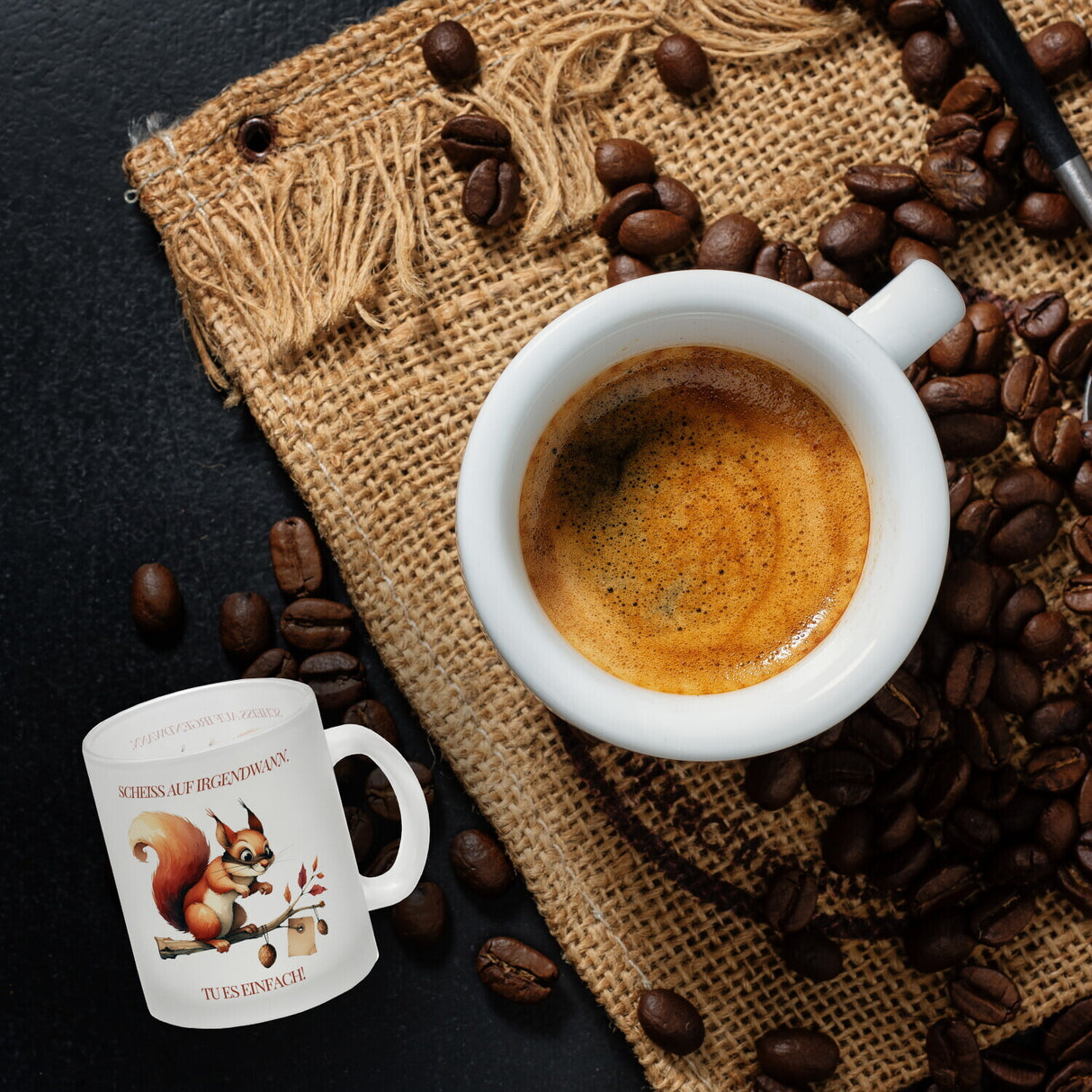 Eichhörnchen Kaffeebecher mit Spruch Scheiss auf irgendwann Tu es einfach