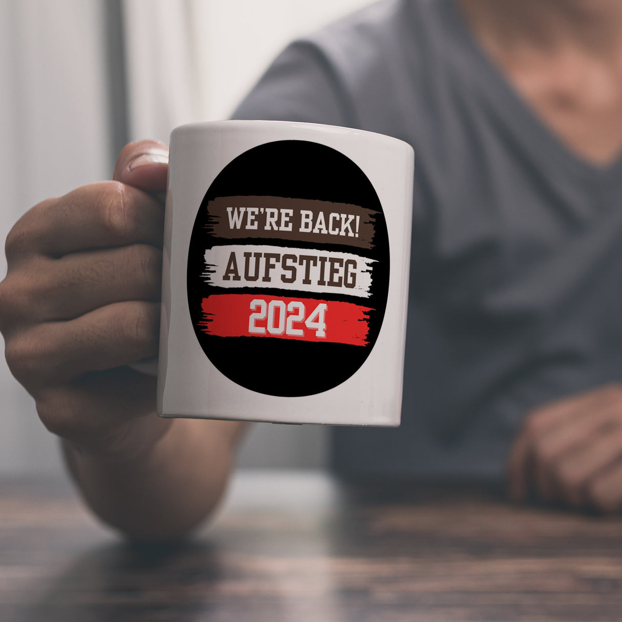 St. Pauli Aufstieg 2024 Kaffeebecher mit Spruch We're back