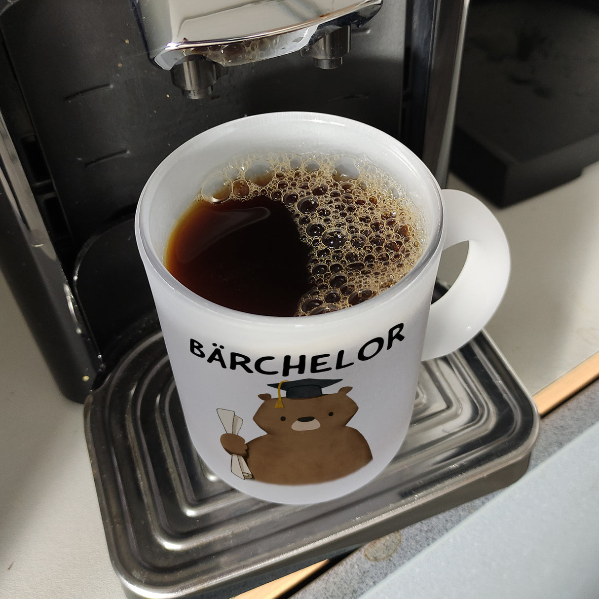 Bär mit Doktorhut Kaffeebecher mit Spruch Bärchelor