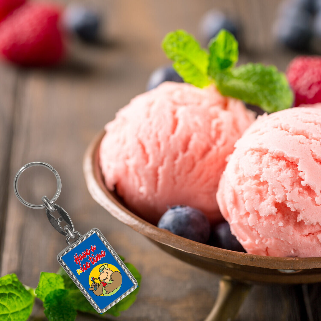 Eisbär mit Waffeleis Schlüsselanhänger mit Spruch have a nice time