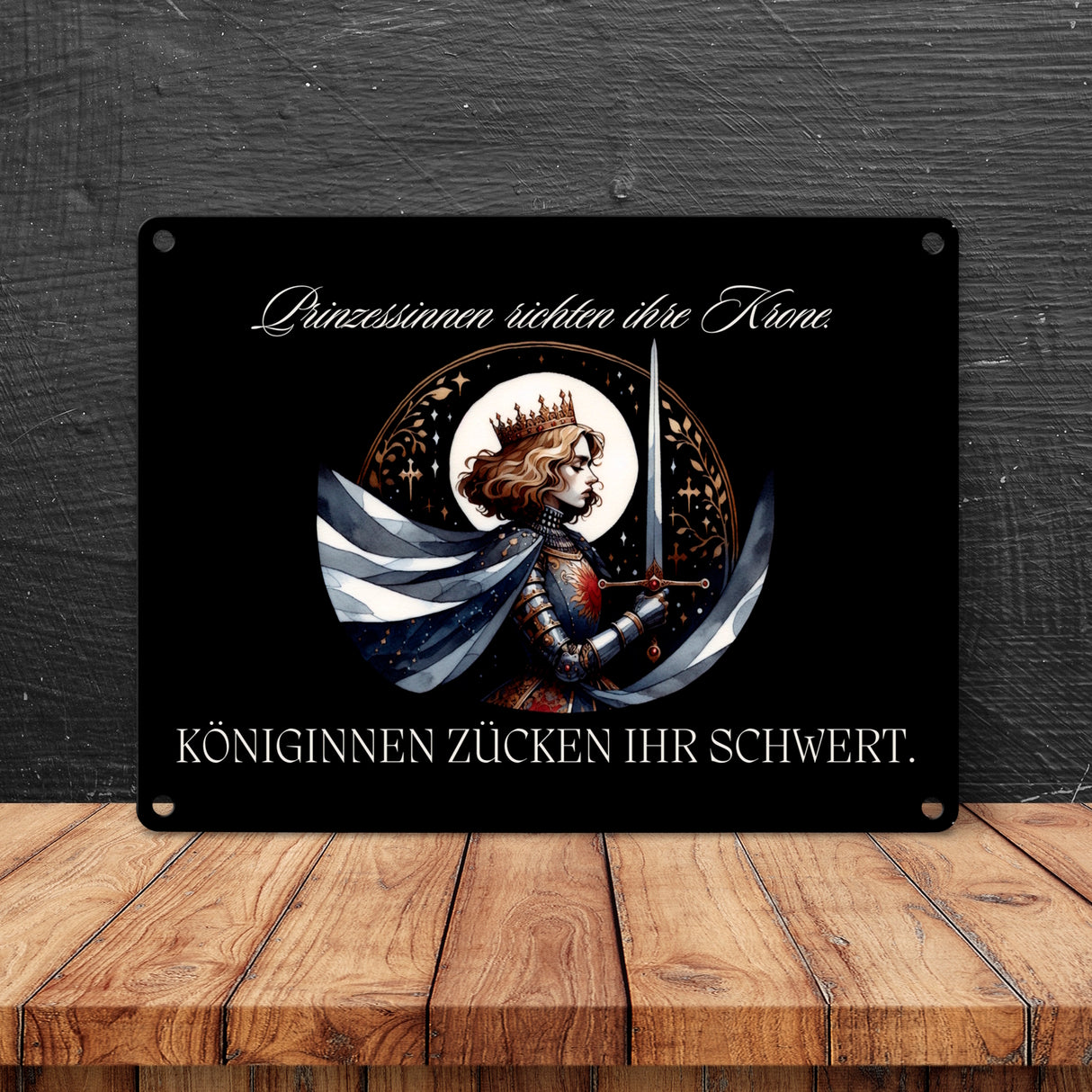 Königin mit Schwert Metallschild in 15x20 cm mit Spruch Königinnen zücken ihr Schwert