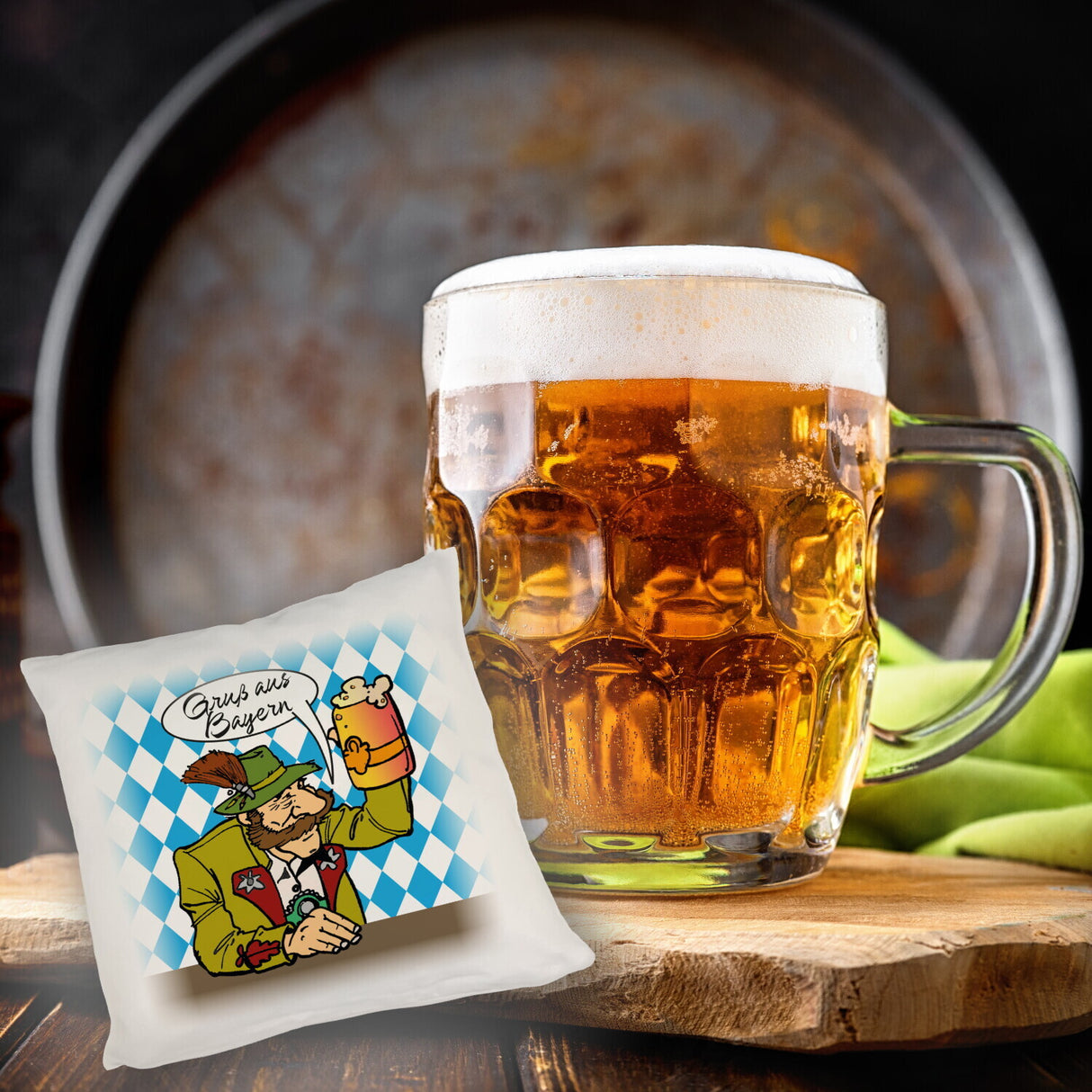 Bayer mit Maß Bier Kissen mit Spruch Gruß aus Bayern
