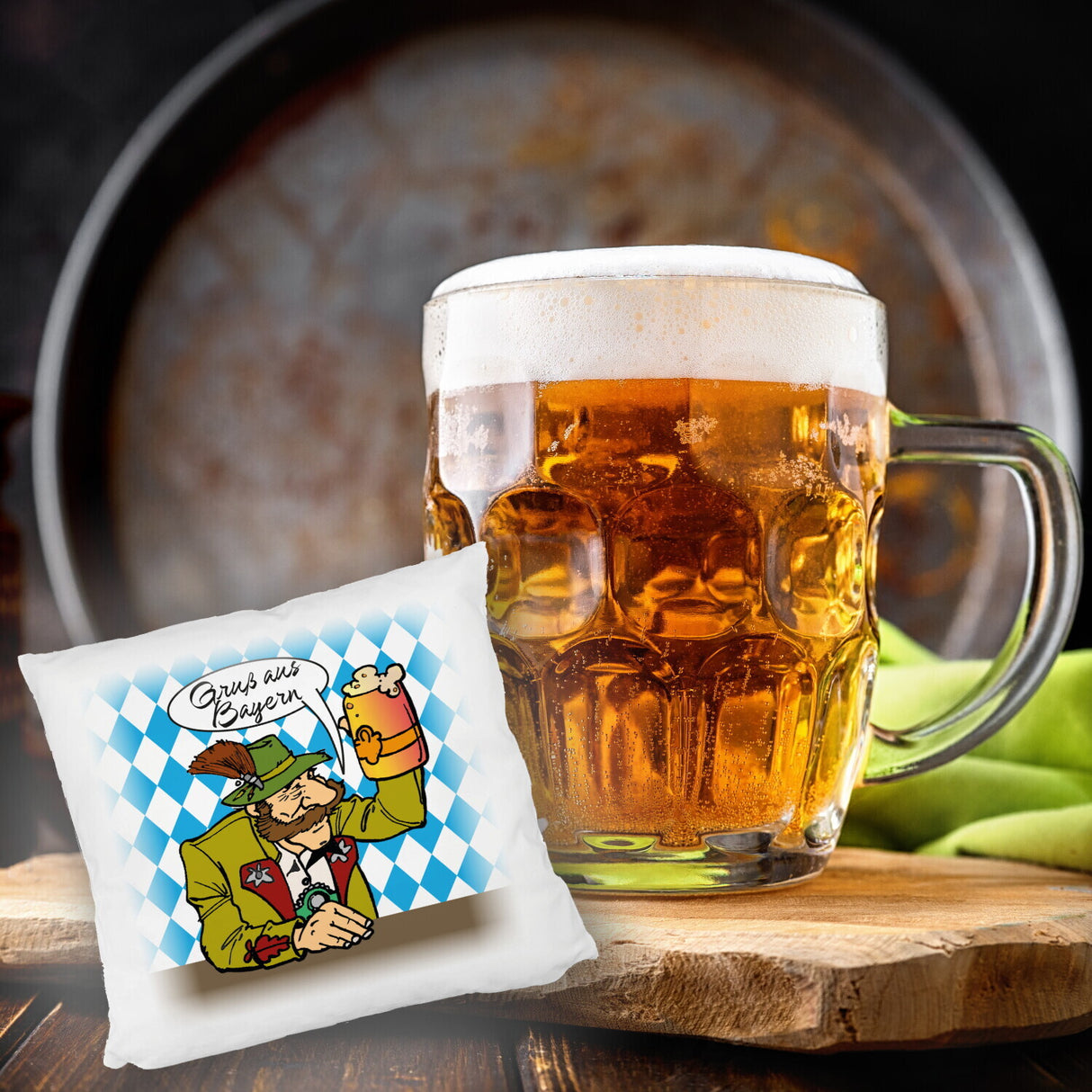 Bayer mit Maß Bier Kissen mit Spruch Gruß aus Bayern