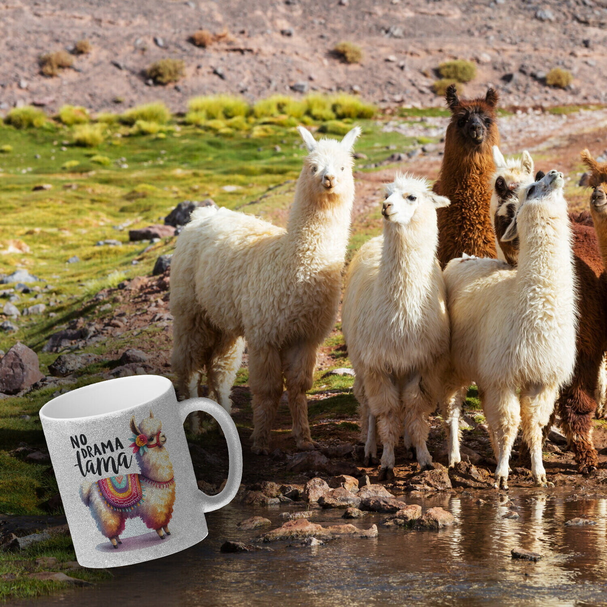Alpaka mit bunter Satteldecke Kaffeebecher mit Spruch No Drama Lama