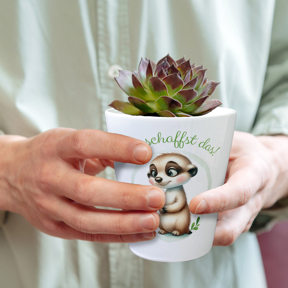 Erdmännchen mit Kleeblatt Blumentopf mit Spruch Du schaffst das