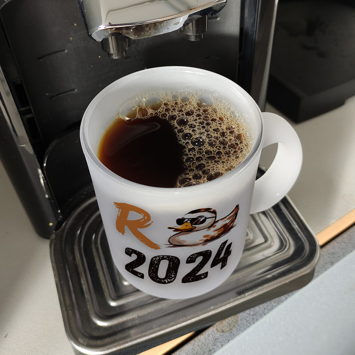 Ente mit Sonnenbrille Kaffeebecher mit Spruch Rente 2024
