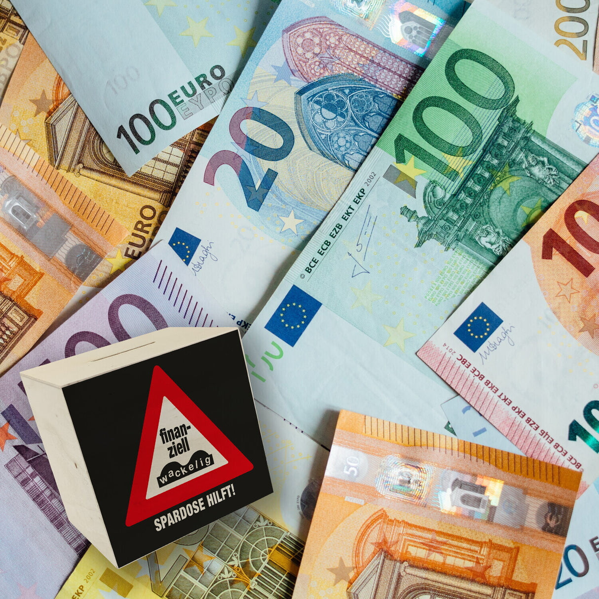 Straßenschild Spardose mit Spruch Finanziell wackelig - Spardose hilft!
