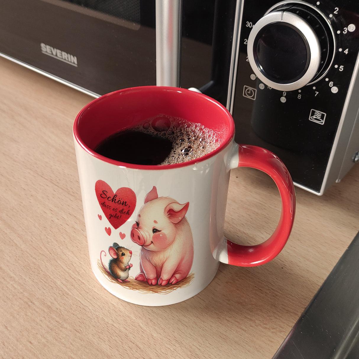 Schwein mit Maus und Herz Kaffeebecher mit Spruch Schön dass es dich gibt