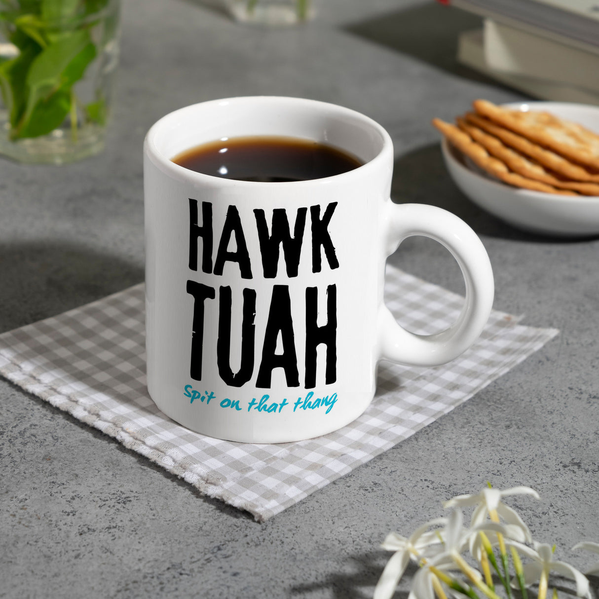 Hawk Tuah Kaffeebecher mit Spruch Spit on that thang