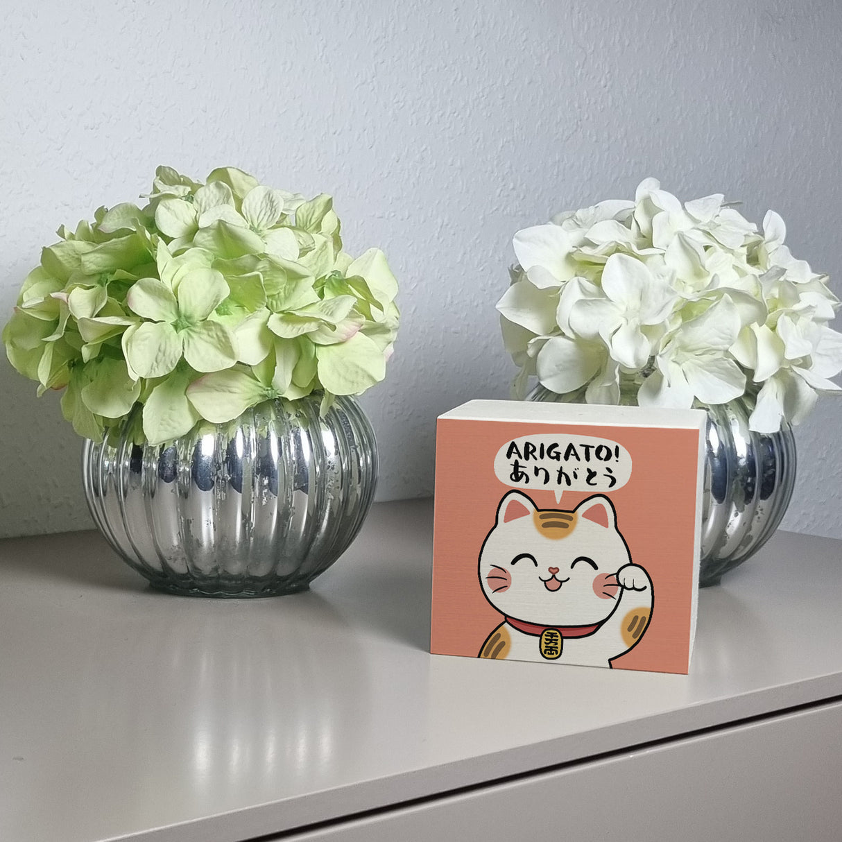 Winkekatze Spardose mit Spruch Arigato