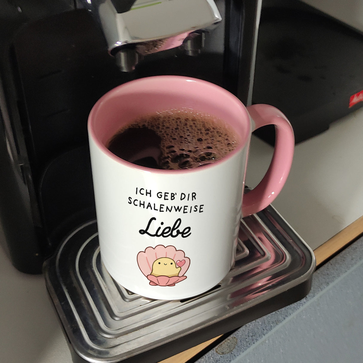 Jelly & Friends Muschel Kaffeebecher mit Spruch Ich geb‘ dir schalenweise Liebe