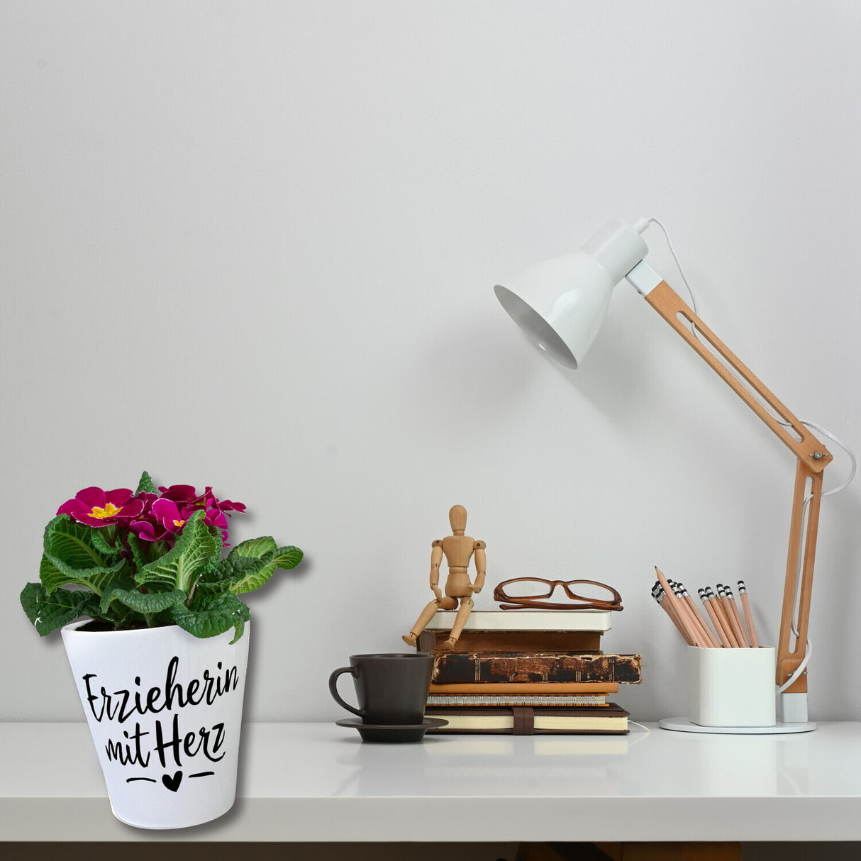 Erzieherin mit Herz Blumentopf für Pädagogen