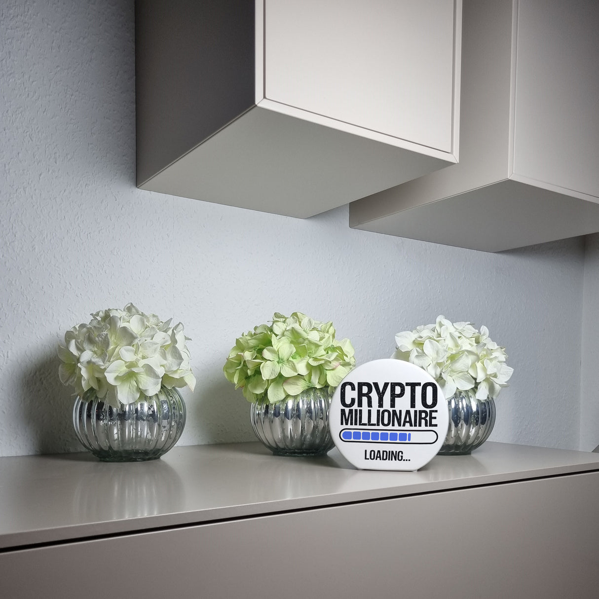 Crypto Millionaire Spardose mit Ladebalken Design