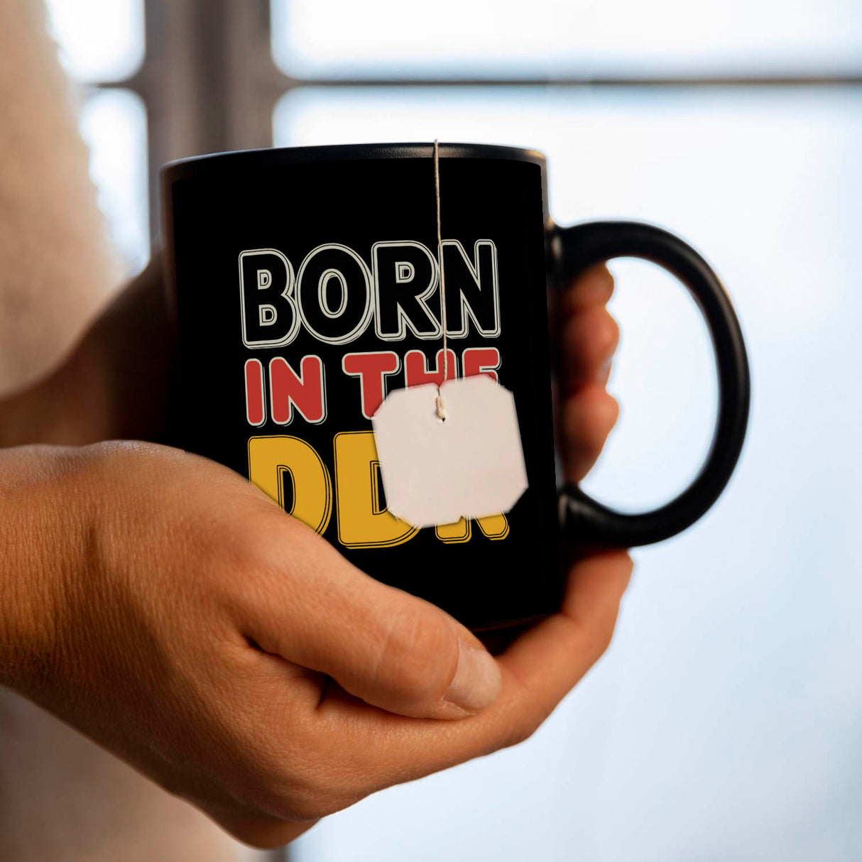 BORN in the DDR Retro Tasse Ostdeutsche Identität