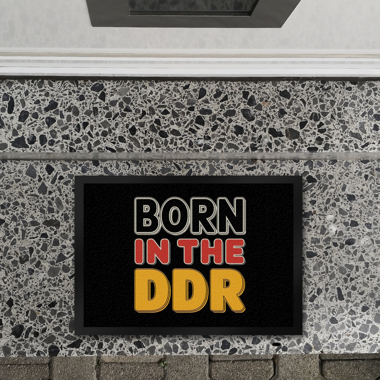 BORN in the DDR Retro Fußmatte in 35x50 cm Ostdeutsche Identität