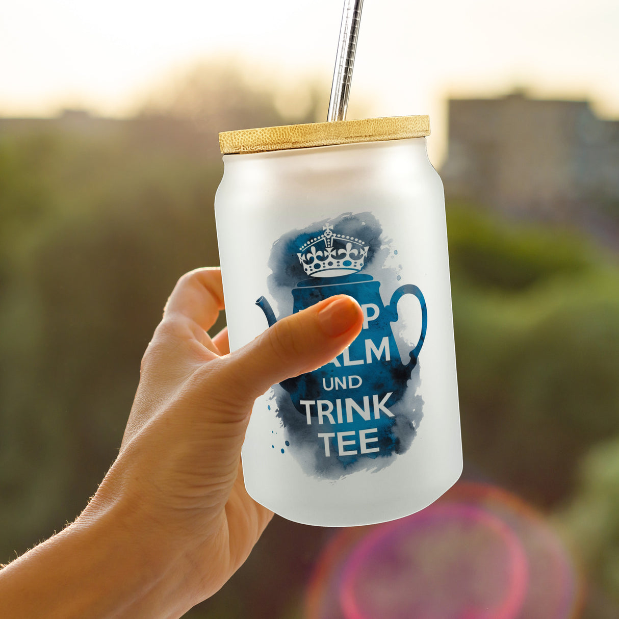 Keep calm und trink Tee Trinkglas mit Bambusdeckel