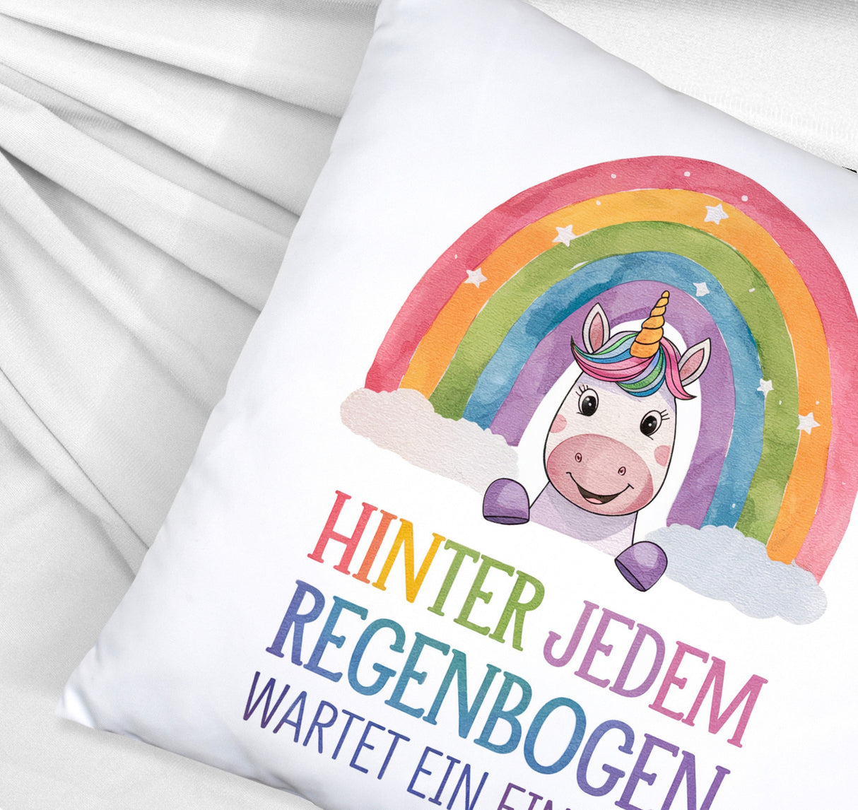 Lächelndes Einhorn Kissen Hinter jedem Regenbogen