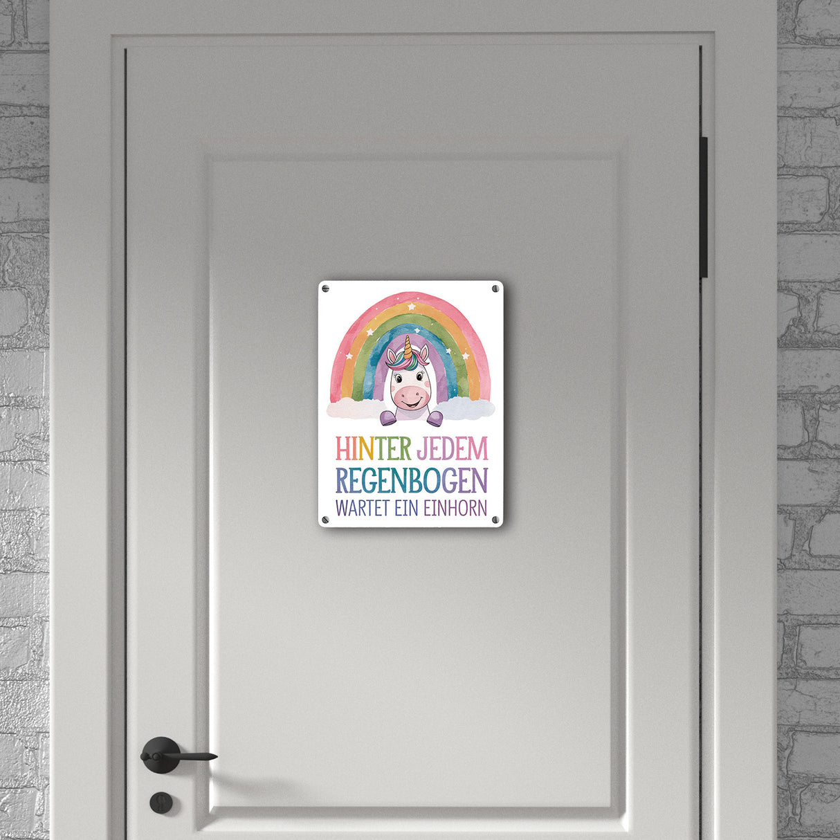 Lächelndes Einhorn Metallschild in 15x20 cm Hinter jedem Regenbogen