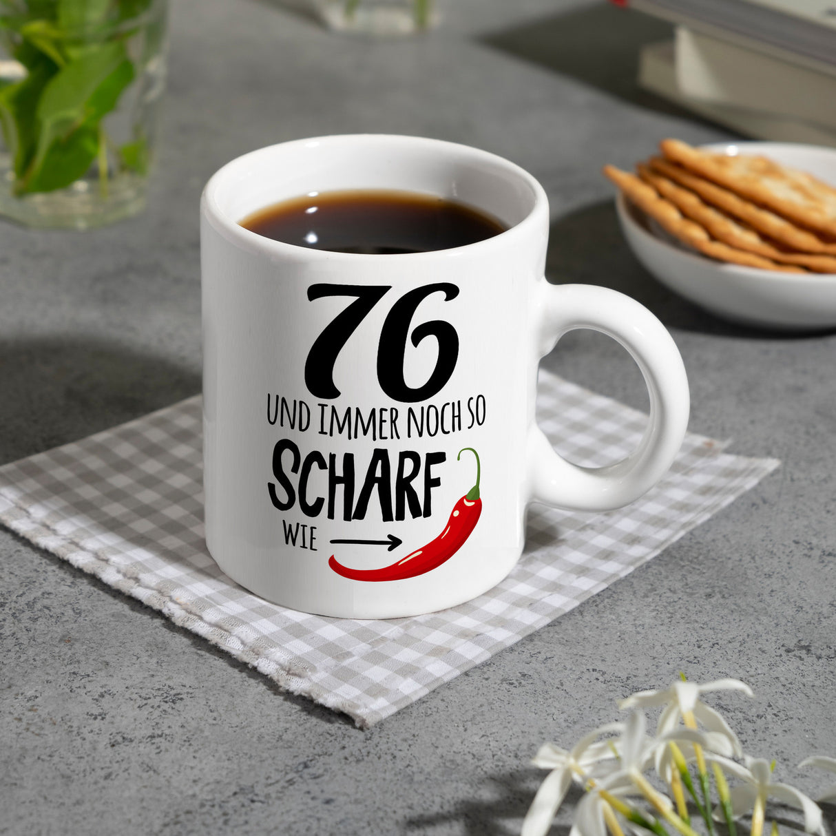 76 und immer noch so scharf wie Chili
