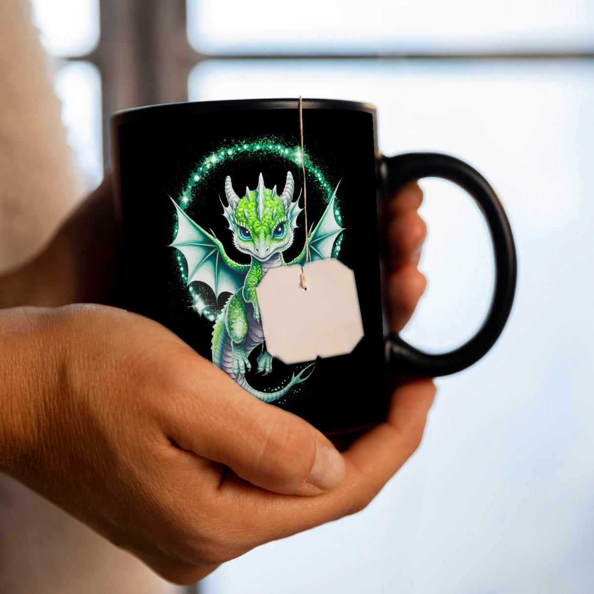 Grüner Babydrache Glitzerkunst Tasse für Drachenfans
