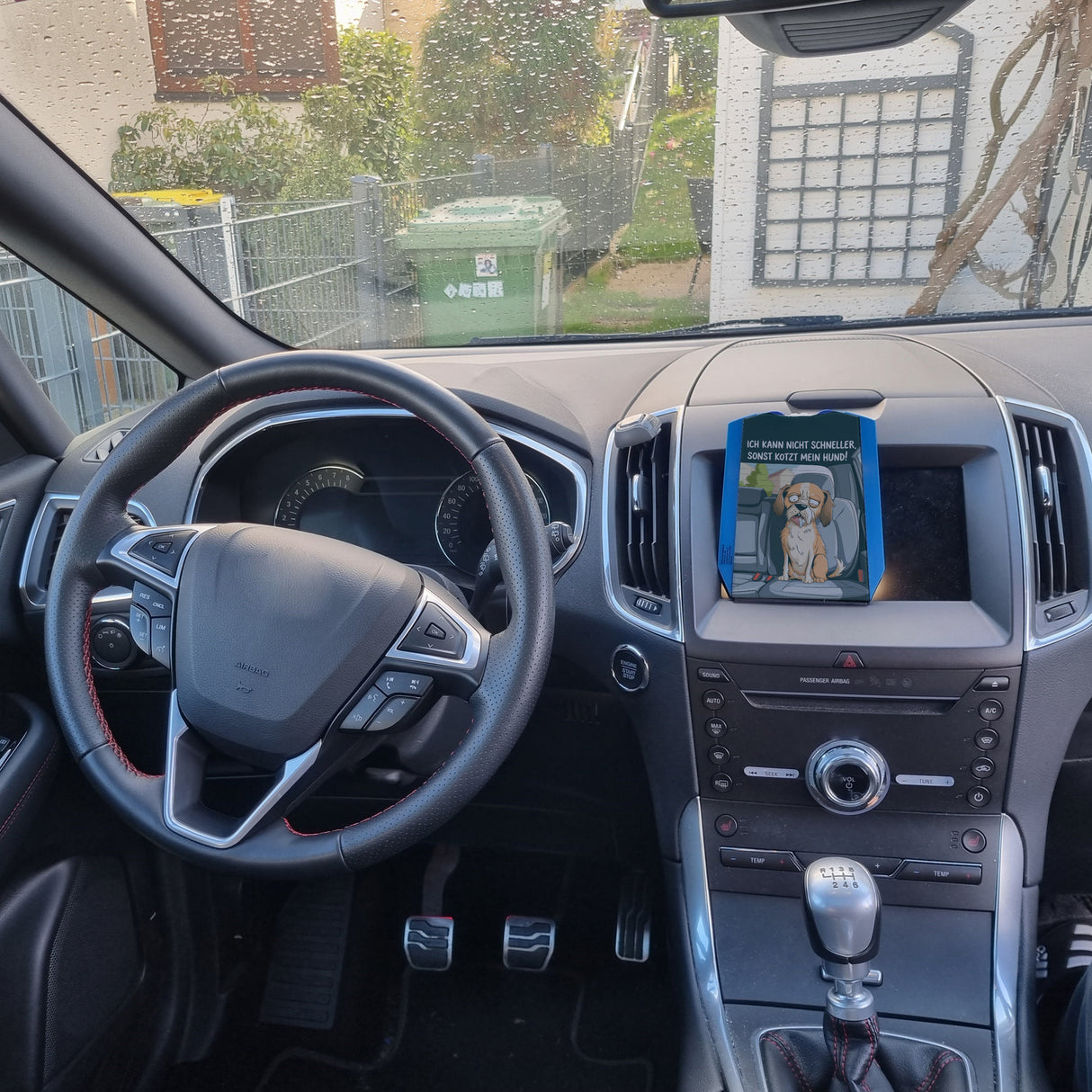 Kann nicht schneller, sonst kotzt mein Hund Parkscheibe