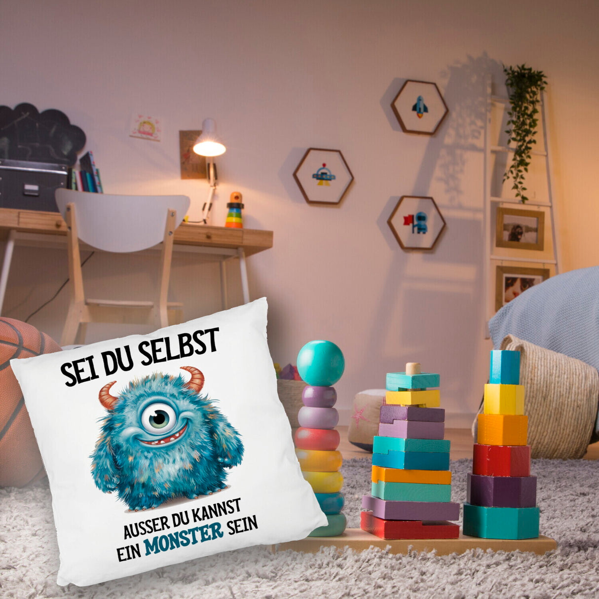 Sei du selbst außer du kannst ein Monster sein Kissen