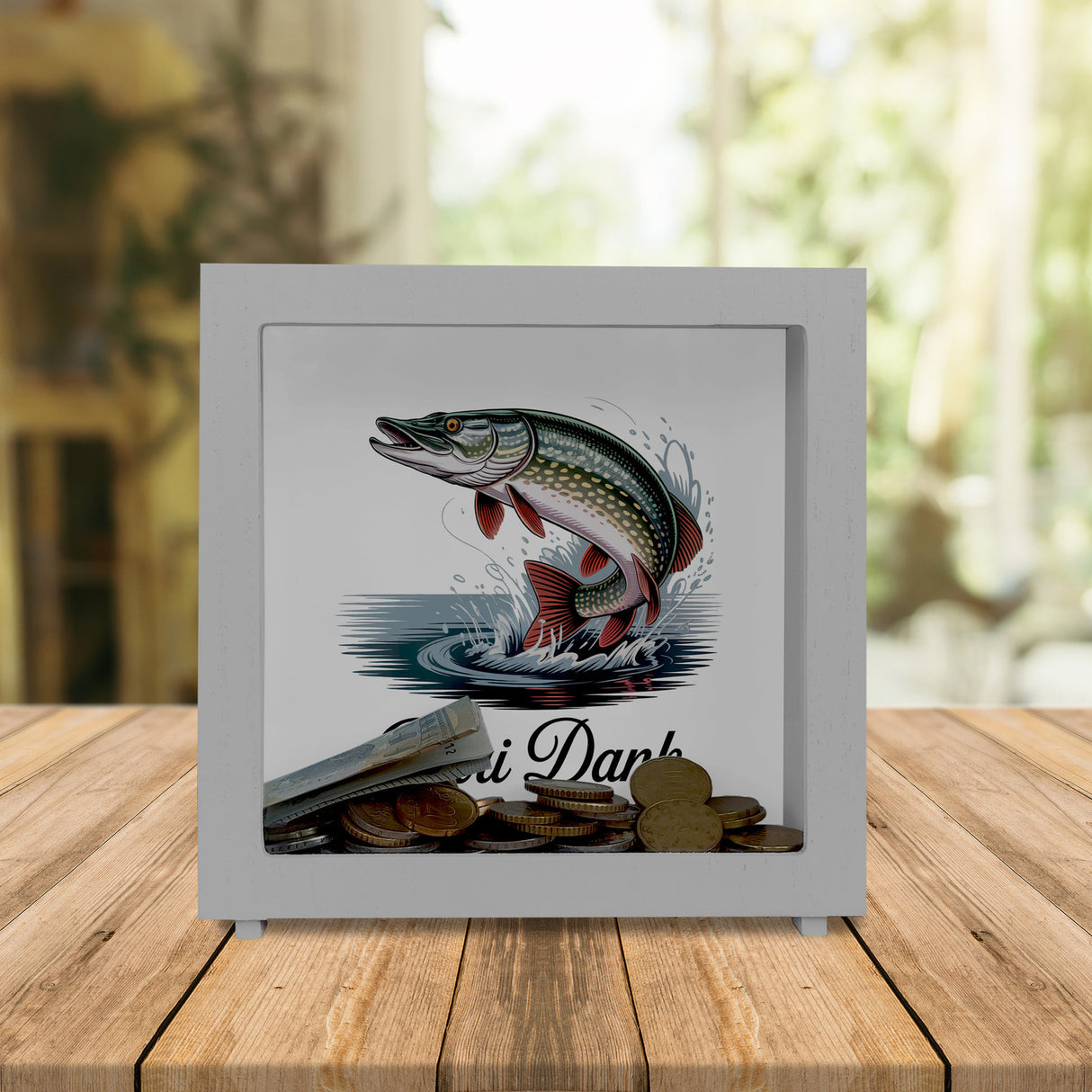 Petri Dank Spardose mit prächtigem Hecht für Angler