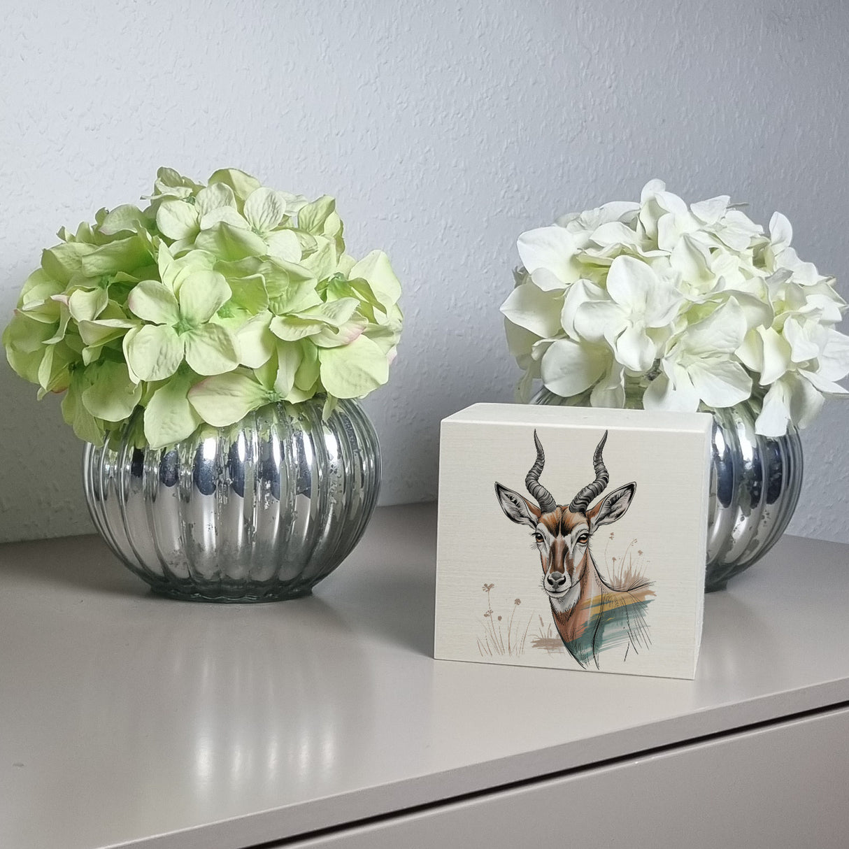 Anmutige Antilope Spardose für Wildnis-Fans