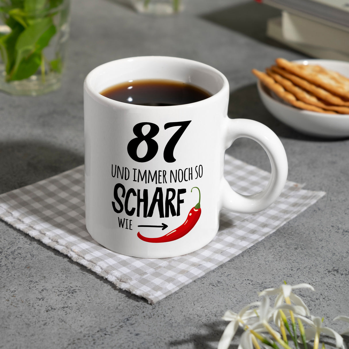 87 und immer noch so scharf wie Chili