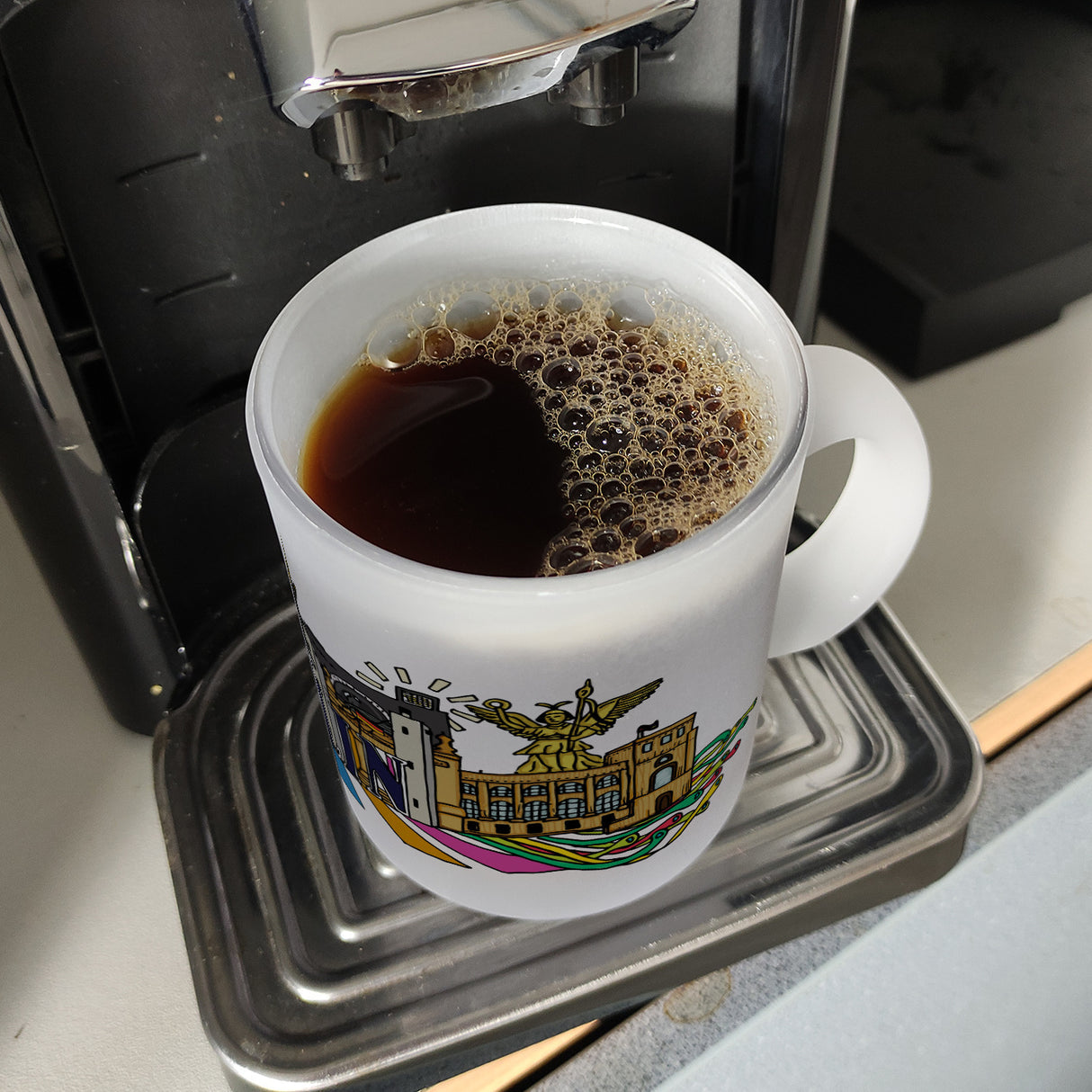 Berlin Wimmelgrafik Kaffeebecher