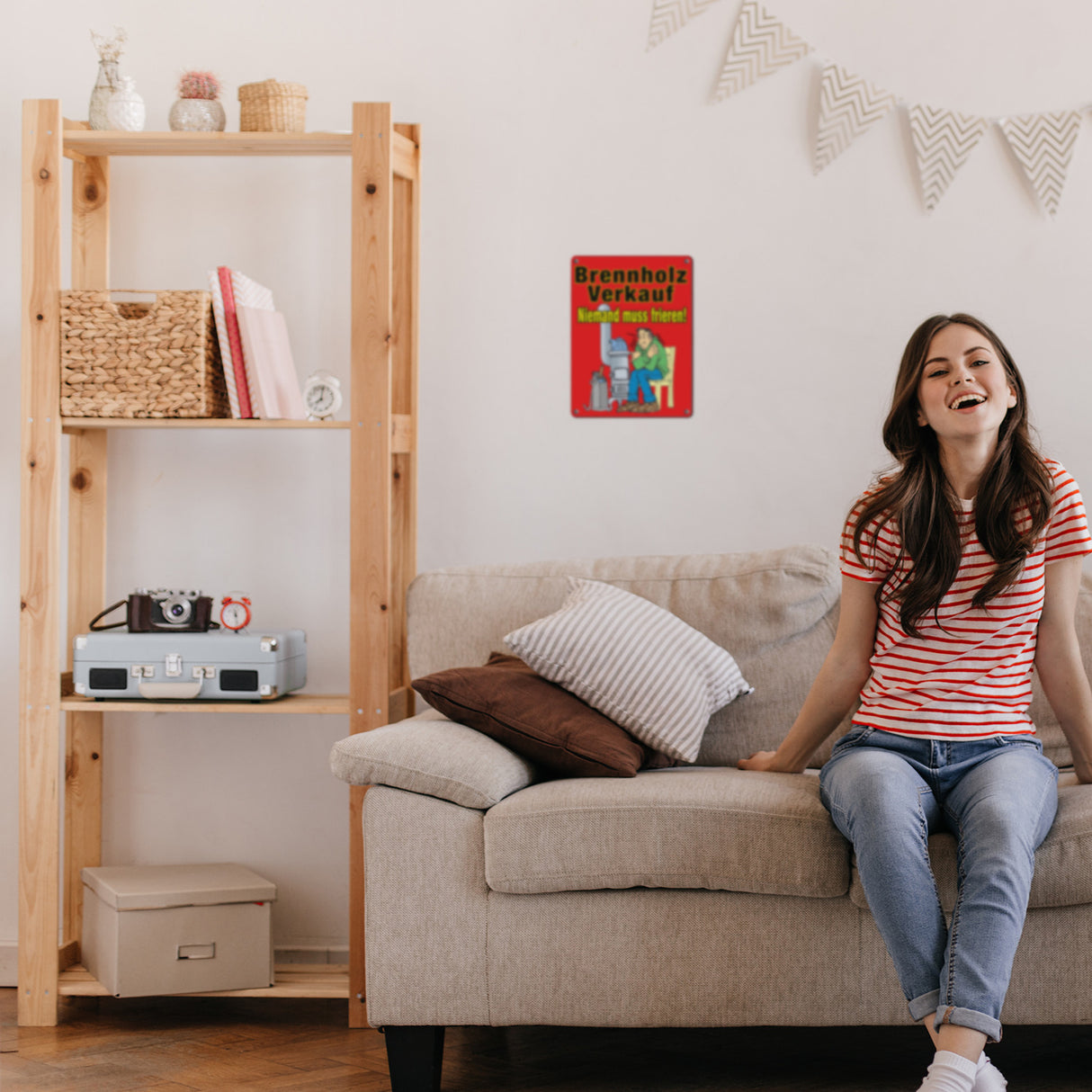 Brennholzverkauf. Niemand muss frieren! Metallschild in 15x20 cm