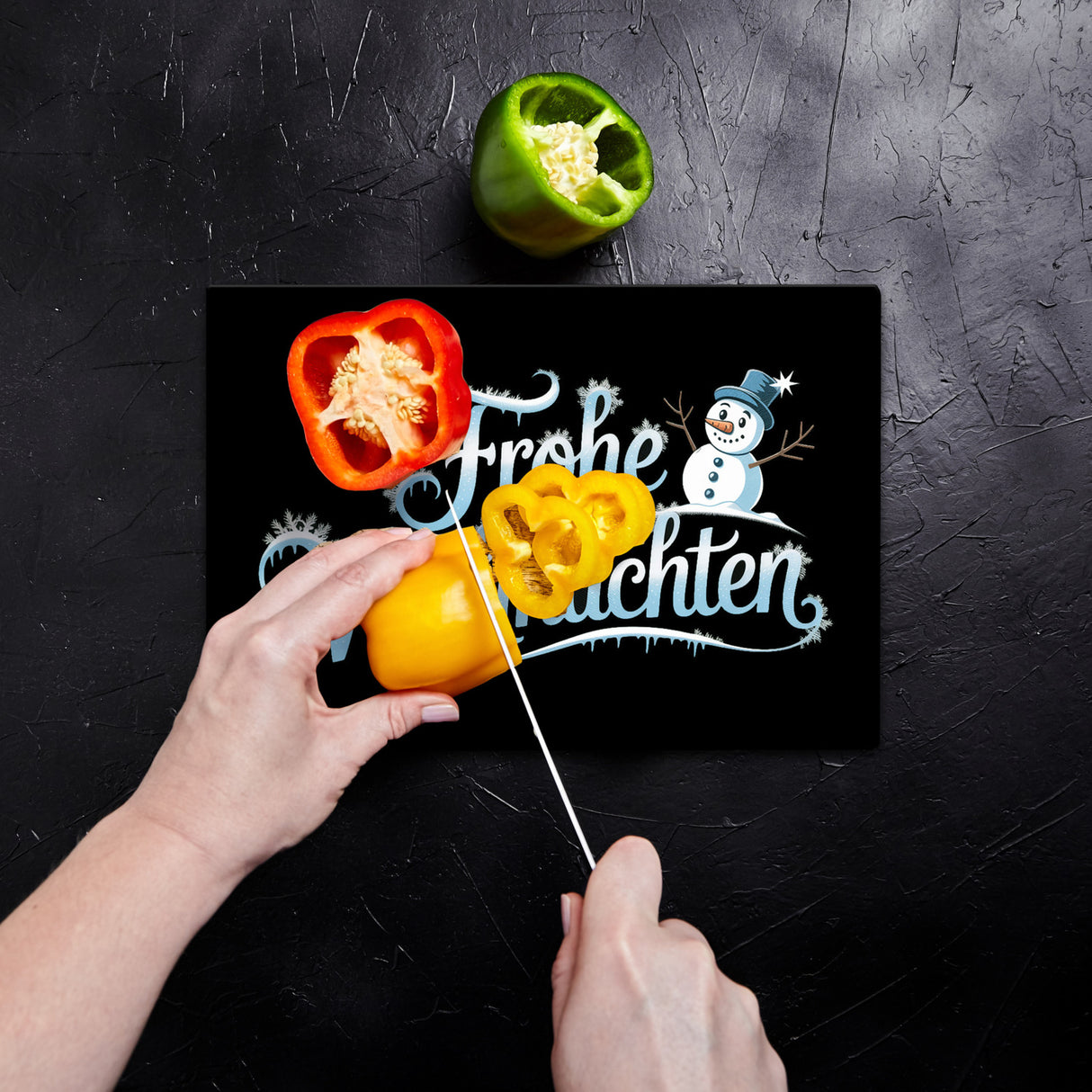 Frohe Weihnachten mit Schneemann Schneidebrett aus Glas