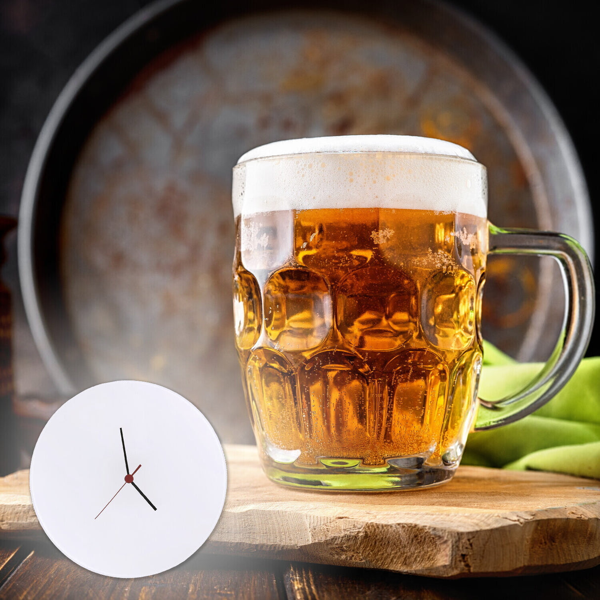 Bierglas Cartoon - Kein Bier vor vier Spruch Wanduhr