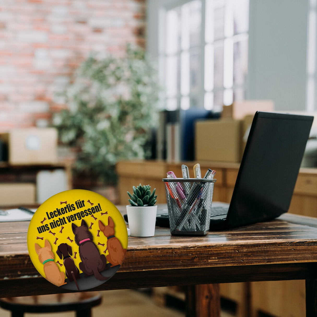 Hunde Magnet rund mit Spruch: Leckerlis für uns nicht vergessen!