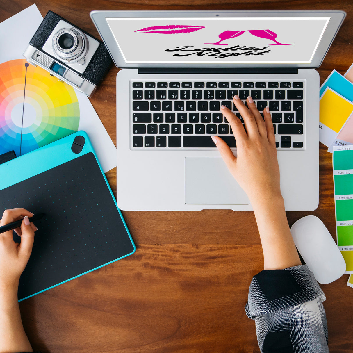 Ladies Night Flachmann Champagnergläser Heiße Lippen