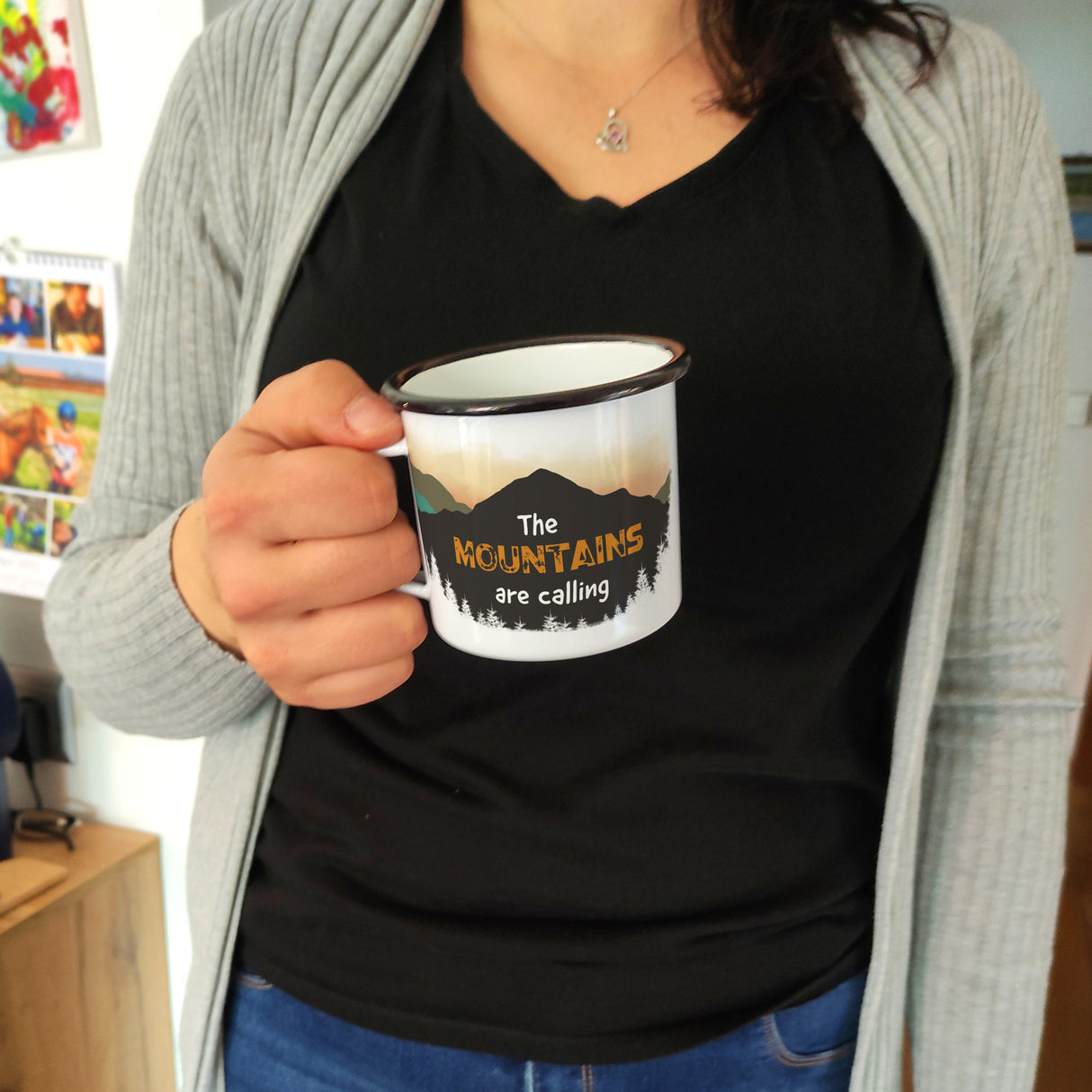 Berglandschaft The Mountains are calling Emaille Tasse