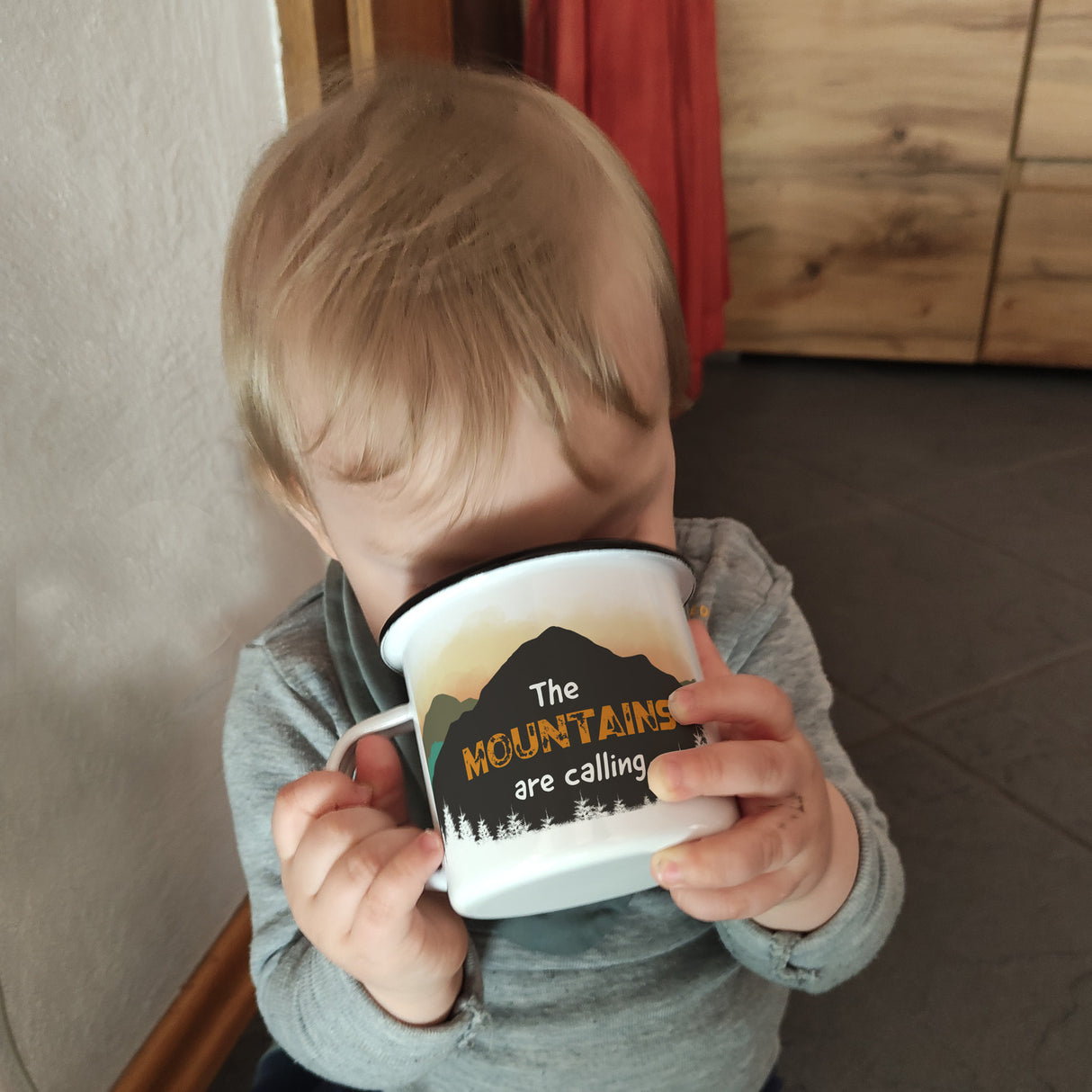 Berglandschaft The Mountains are calling Emaille Tasse