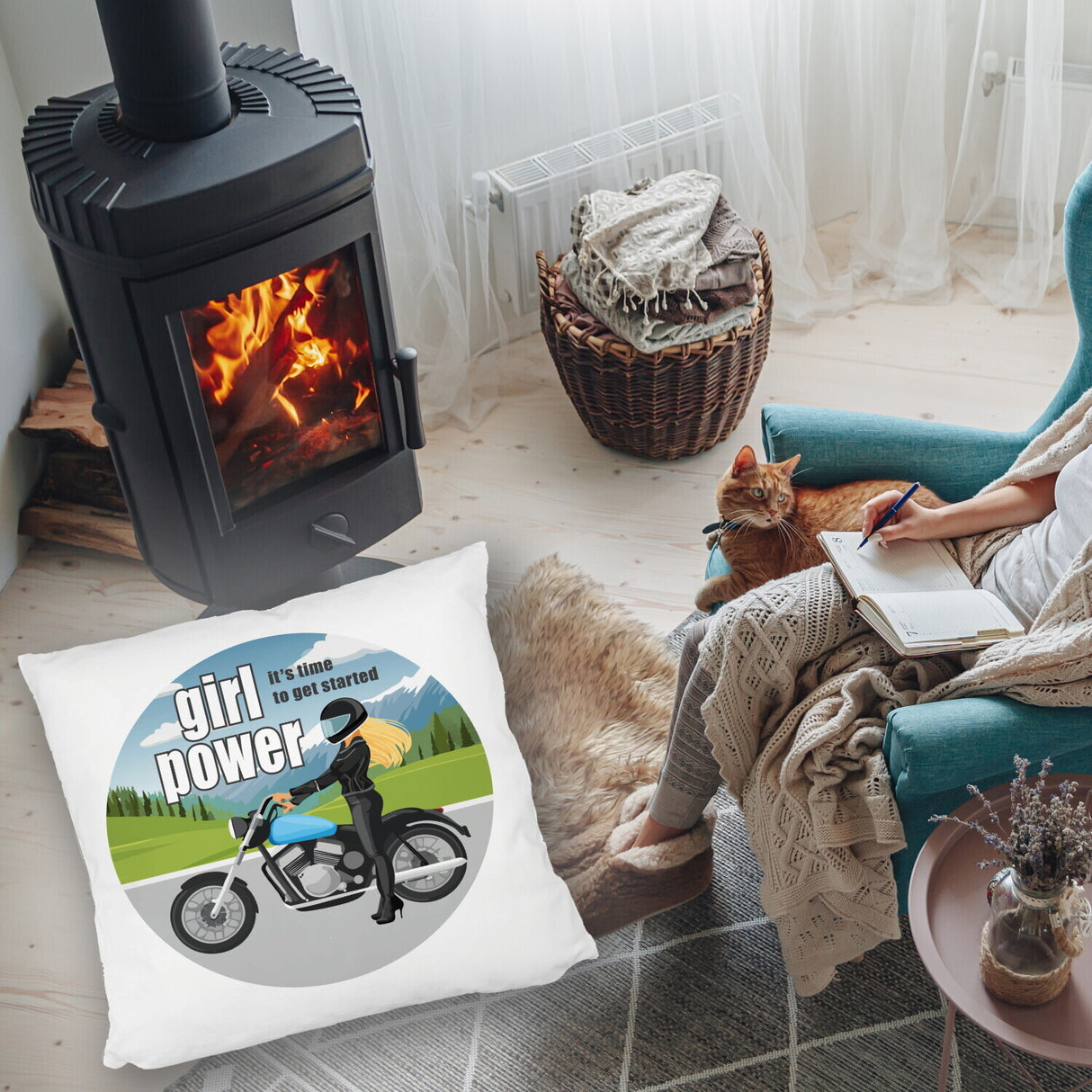 Bikerin Kissen mit Spruch: girl power. Its time to get started