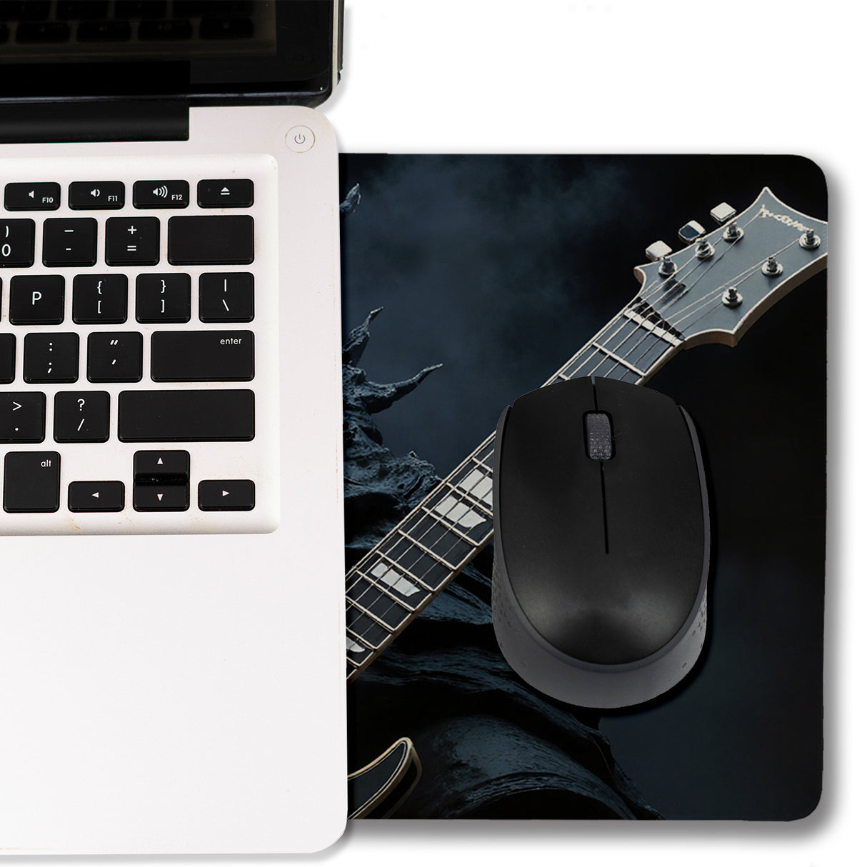 dämonischer Schädel mit E-Gitarre Schreibtischunterlage 69x31cm XXL Mauspad für Metal-Fans