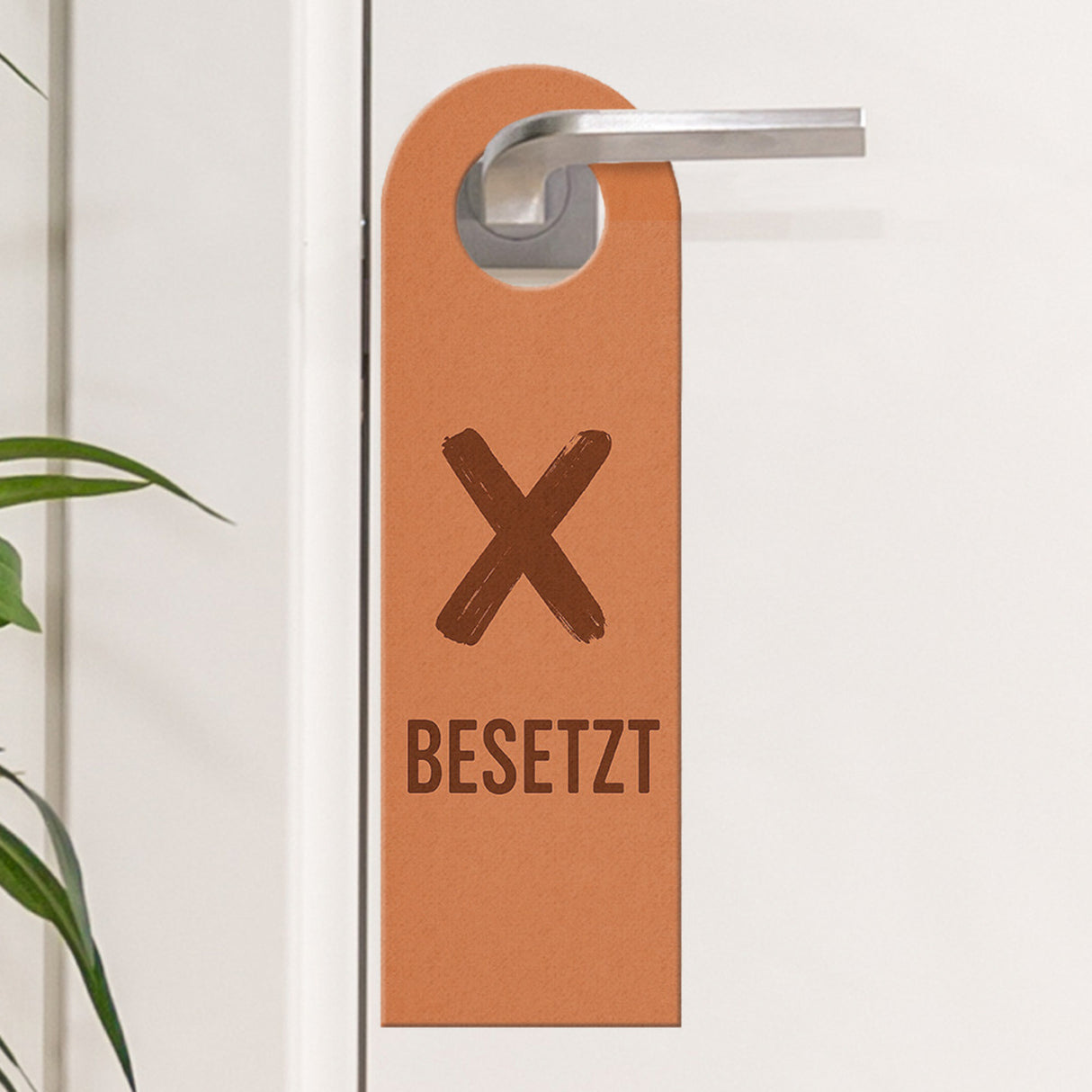 Frei besetzt Türhänger mit Kreuz und Haken