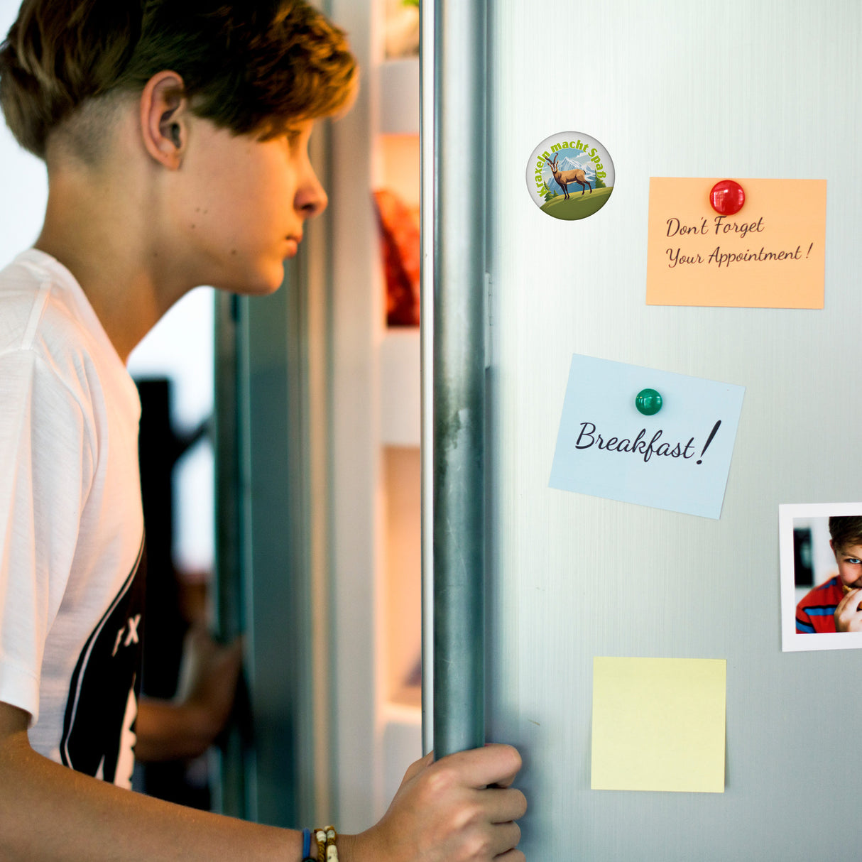 Steinbock Magnet rund mit Spruch: Kraxeln macht Spass