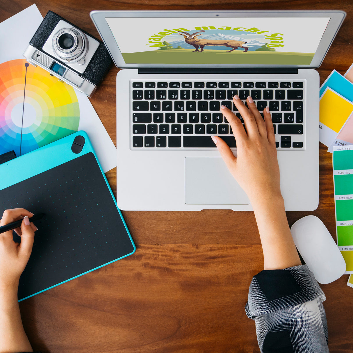 Steinbock Magnet rund mit Spruch: Kraxeln macht Spass