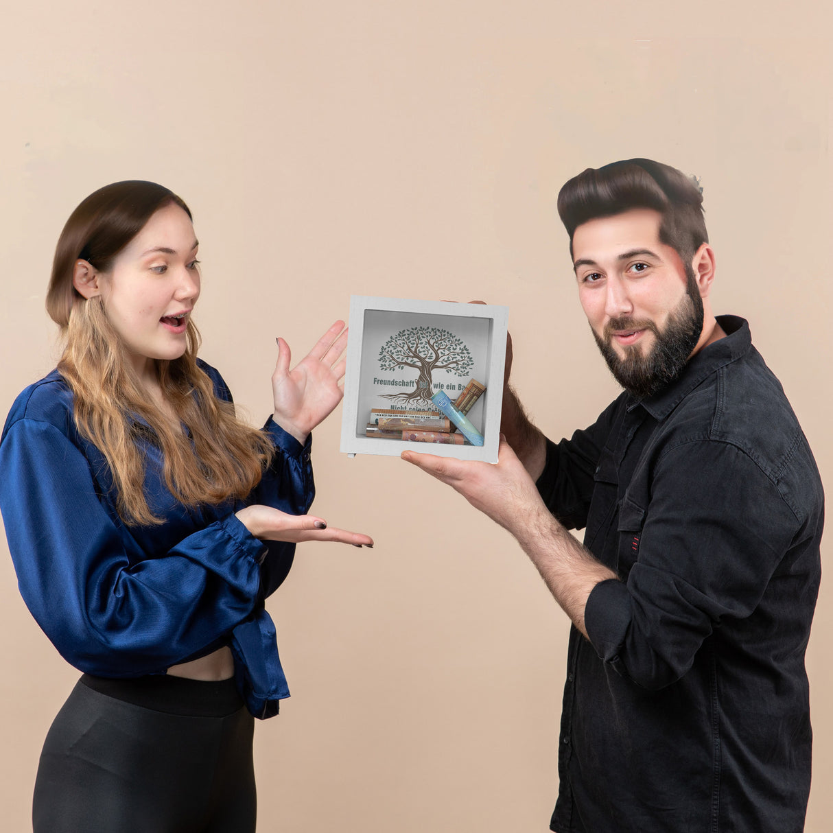 Baum mit Wurzeln Spardose mit Spruch: Freundschaft wächst durch tiefe Wurzeln